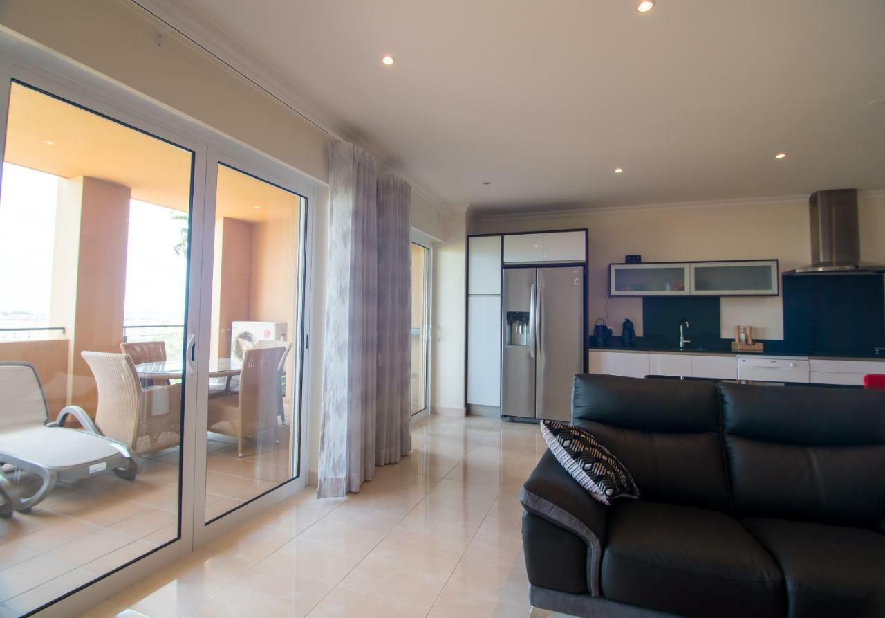 Panorama Apartment Lagos Luaran gambar