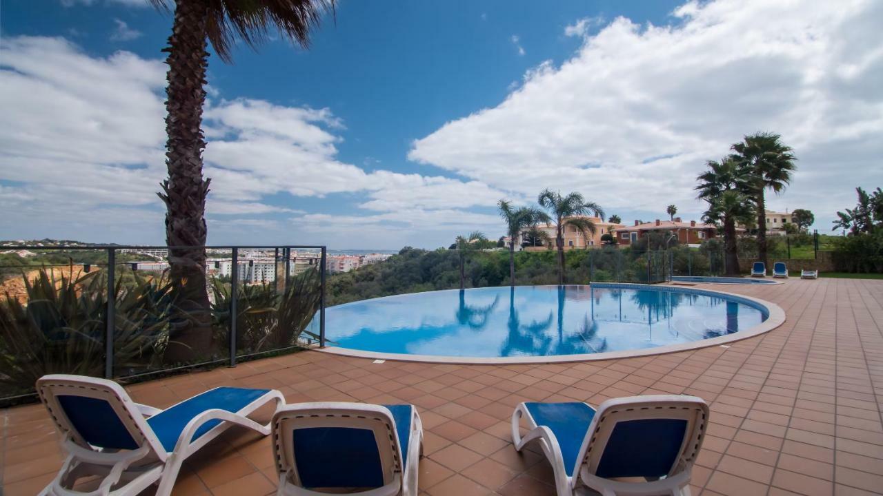 Panorama Apartment Lagos Luaran gambar